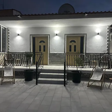 I&l Apartmán Asproválta