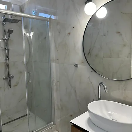 Апартаменты I&l Аспровальта