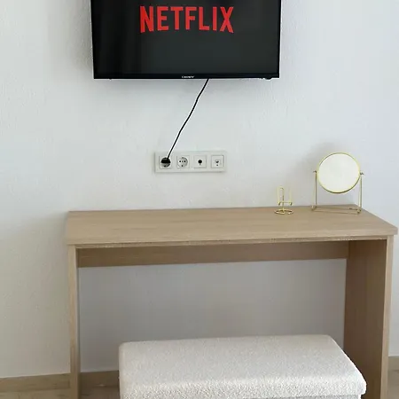 I&l Lejlighed Asproválta